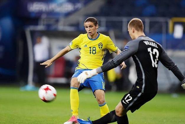 爱游戏体育-清晨葡超焦点战，北京国安战术微调，底气十足，控场能力受关注的简单介绍-爱游戏体育